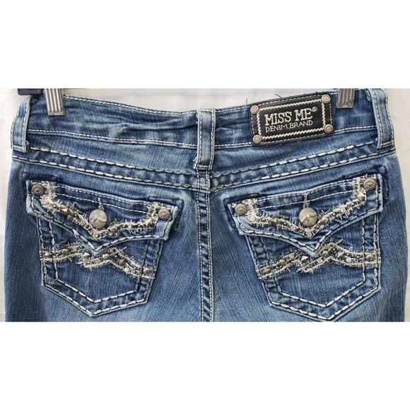 Miss Me Jeans Vintage ~ Studs and Stitching on back Pockets ~ Sz 27 - Picture 5 of 7